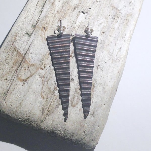 Long corrugated Oxidised Copper Drop Earrings (ERCUSTCG1) - UK Free Post