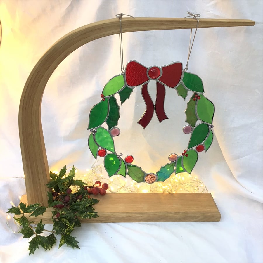 Stained Glass 'Heirloom' Wreath - For delivery in January 2021