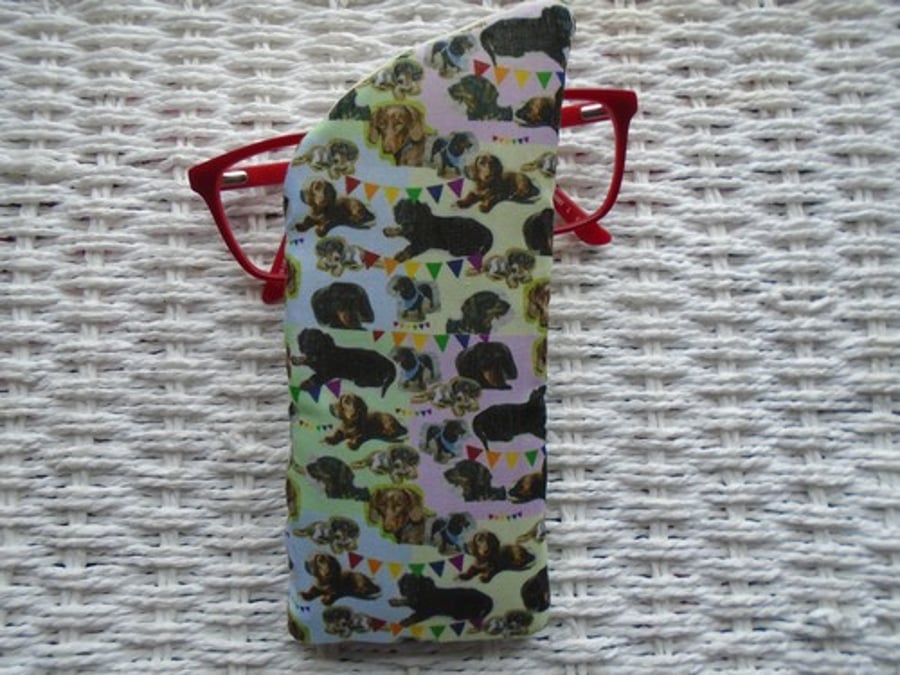 Lots of Sausage Dogs Glasses Case Lined & Padded Unique Design.