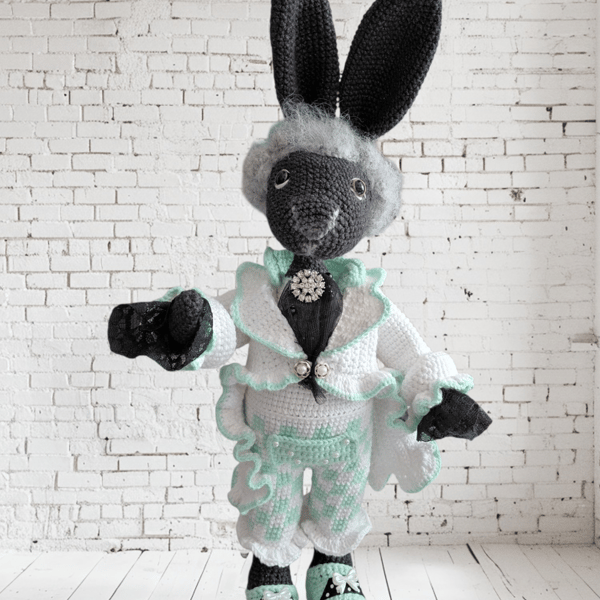 Crochet Rabbit Aristocrat
