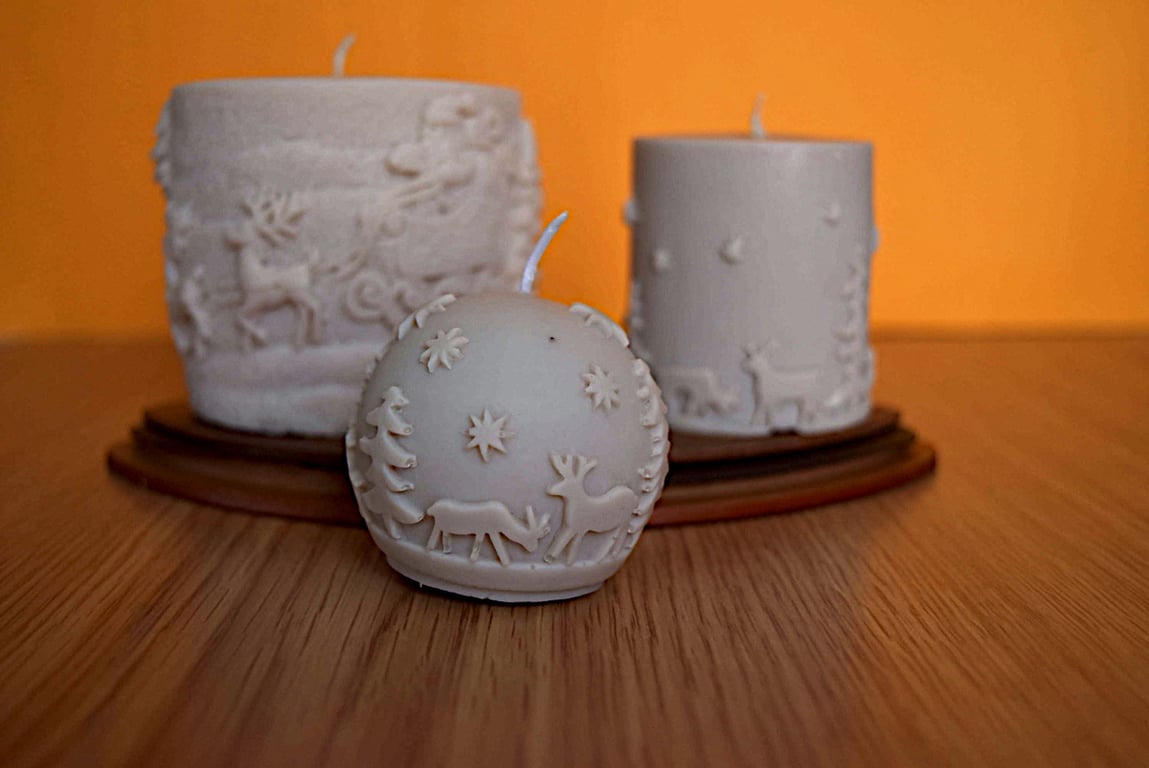 Festive Scenes Candy Cane Scented Trio of Pillar Candles 