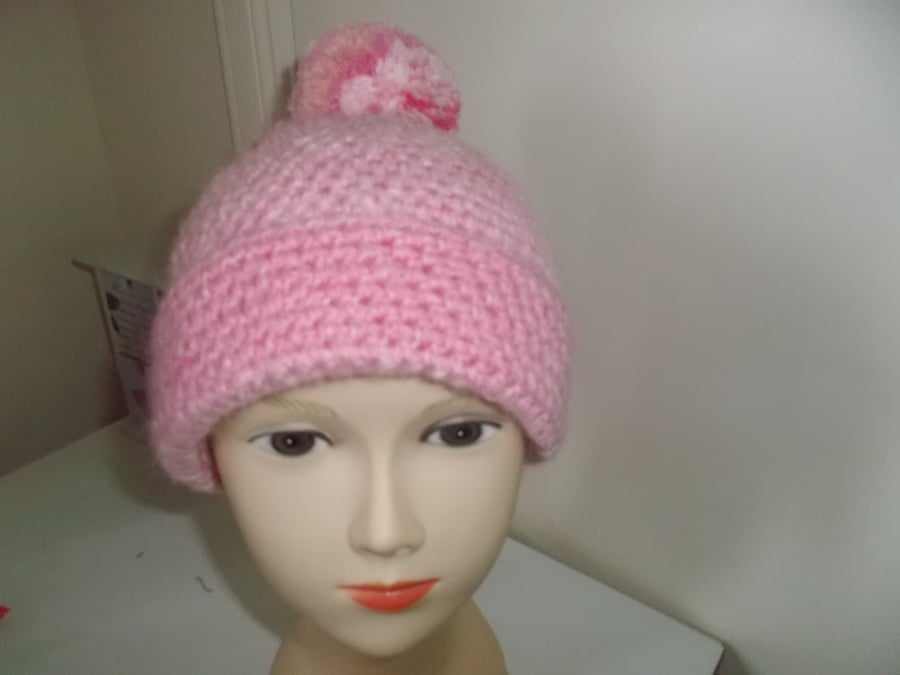 PINK CHUNKY BOBBLE HAT MED SIZE 