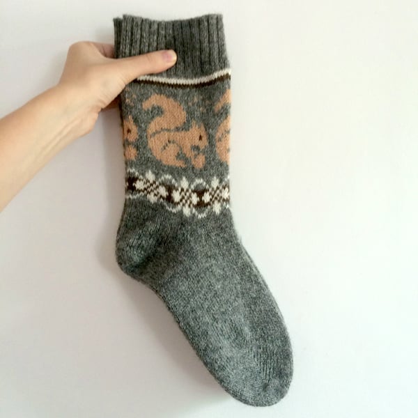 READY TO SHIP Grey wool socks pale orange beige squirrel fair isle 