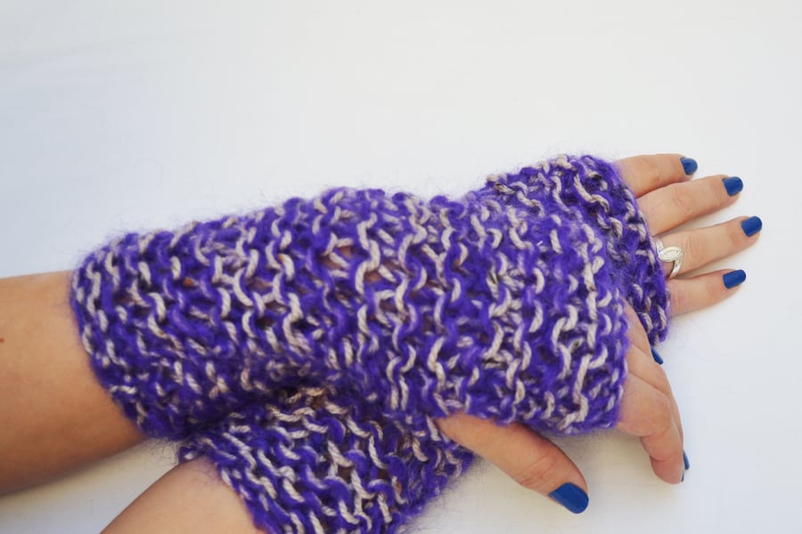 Fingerless Gloves knitted, Beige and Purple Mohair
