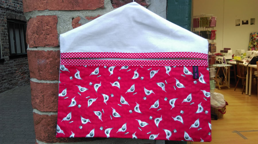 Seabirds Quilted Multi Use Bag - Pegs, Car Tidy, Nappy Holder etc.