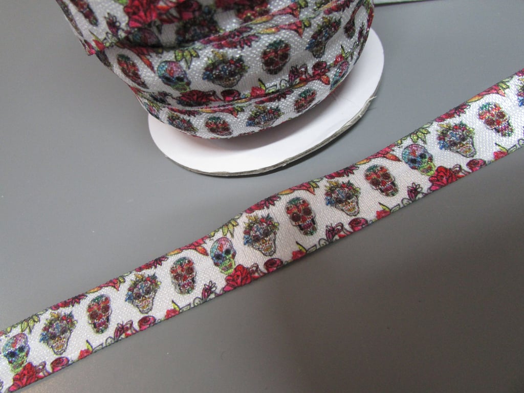 Skull Fold Over Elastic x 1 metre