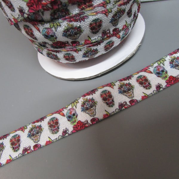 Skull Fold Over Elastic x 1 metre