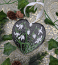 Snowdrop hand-painted Christmas slate heart decoration - Image 3
