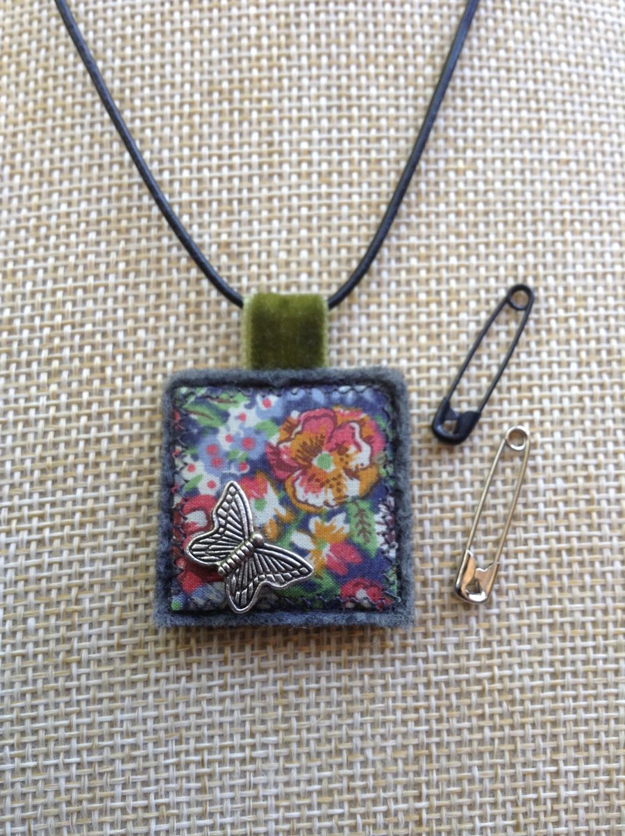 2way brooch pendant necklace