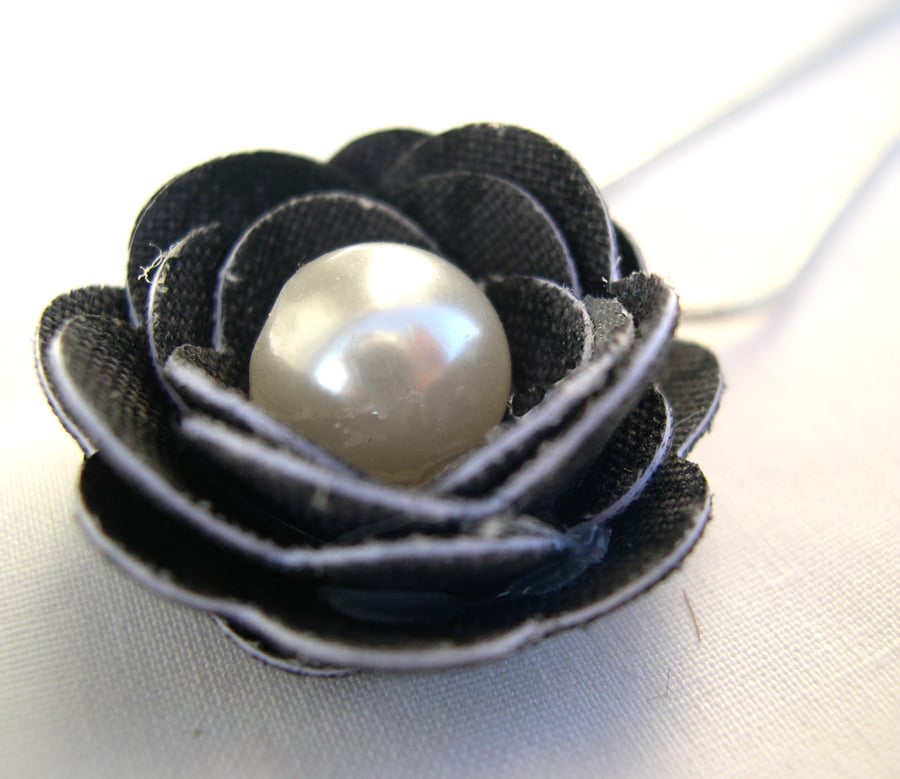 Hardened Fabric Black Print Rose Necklace silver plated
