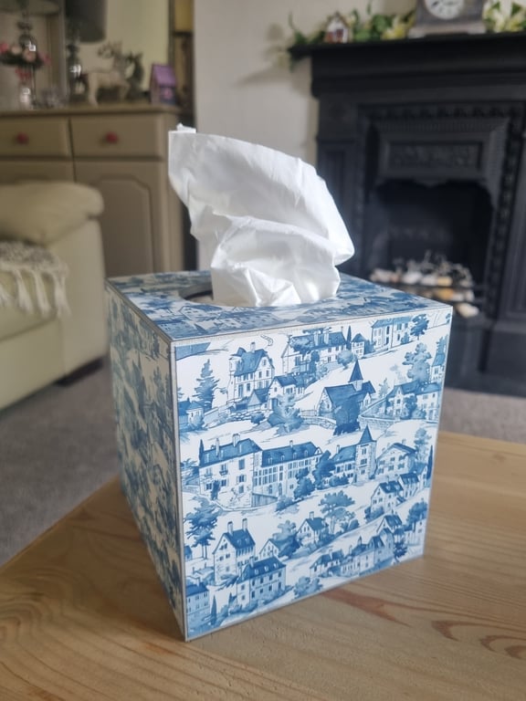 Gorgeous Blue Toile Effect Decorated Tissue Box Cover