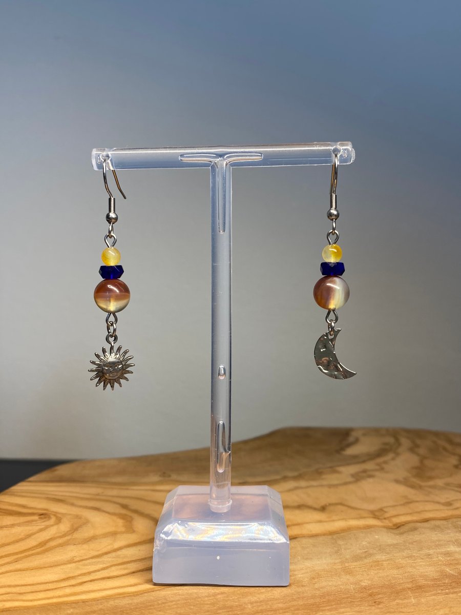 Faye - Celestial Mismatch 90s inspired Earrings 