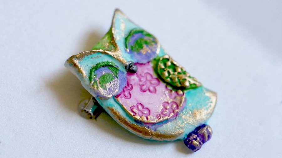 Owl Badge N06 - Barry