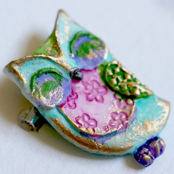 Owl Badge N06 - Barry