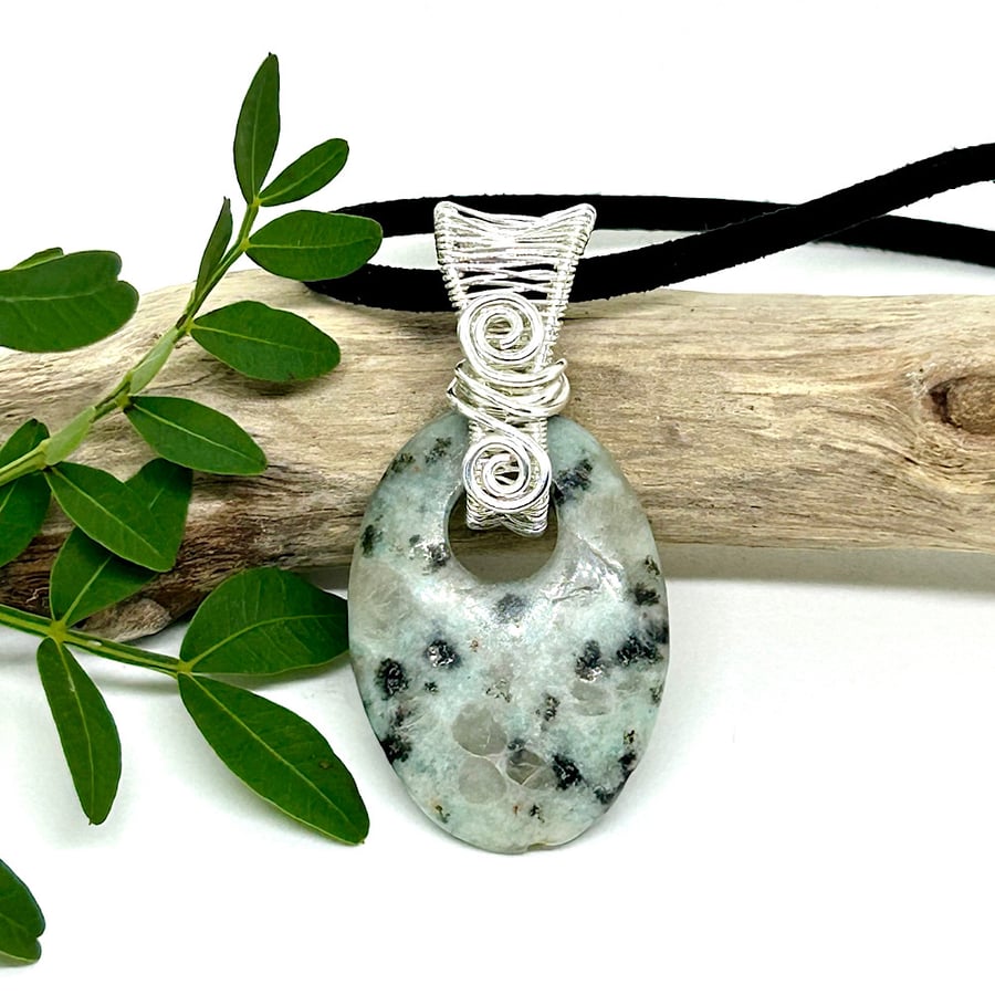 Pale Green Kiwi Jasper Pendant Necklace