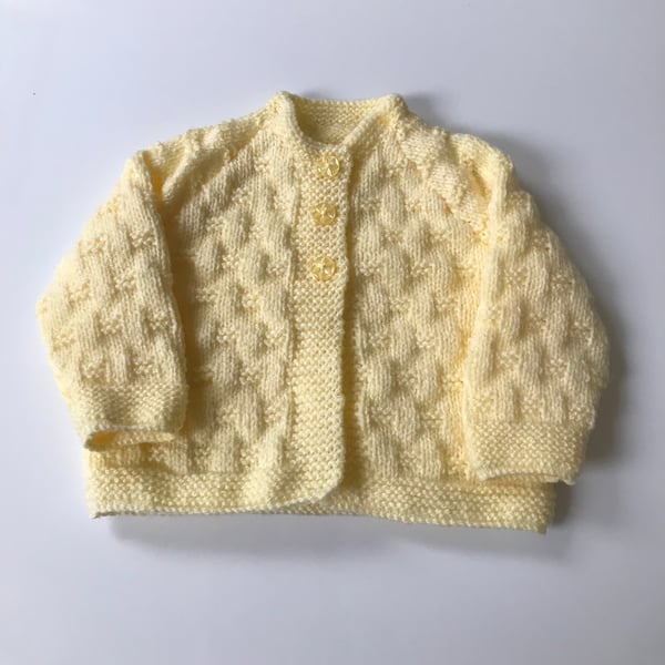 Baby cardigan matinee coat lemon hand knit 0-3 months