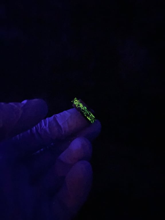 Resin ring glow in the dark lava effect