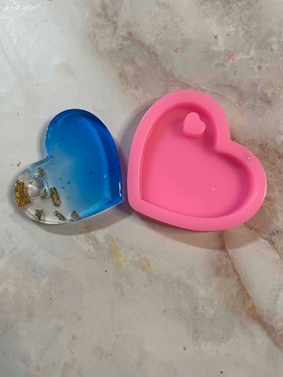 (Customise & Add Name or Pic) Handmade Resin Heart Keychain 