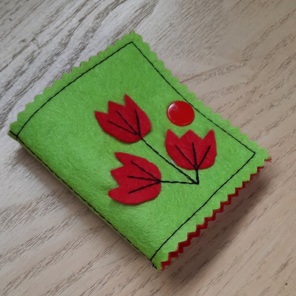 Poppy Applique Sewing Needle Case 