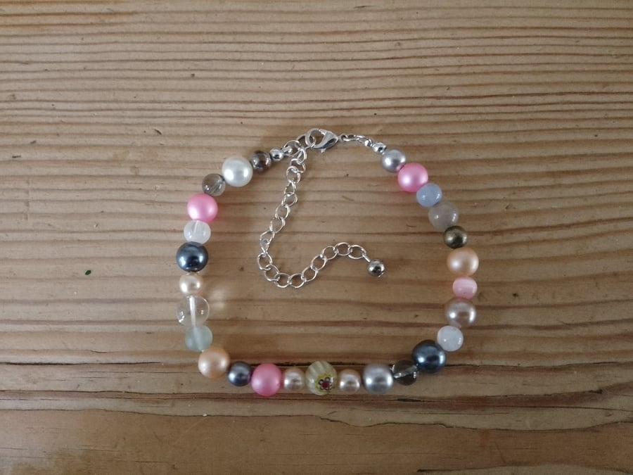 Handmade beaded bracelet
