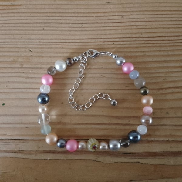 Handmade beaded bracelet