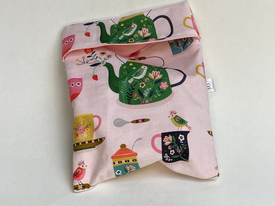 Large sandwich bag. Reusable and eco-friendly. Kitchen items fabric