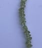 36cm string of tumbled Peridot chip beads 2-3mm - Image 4