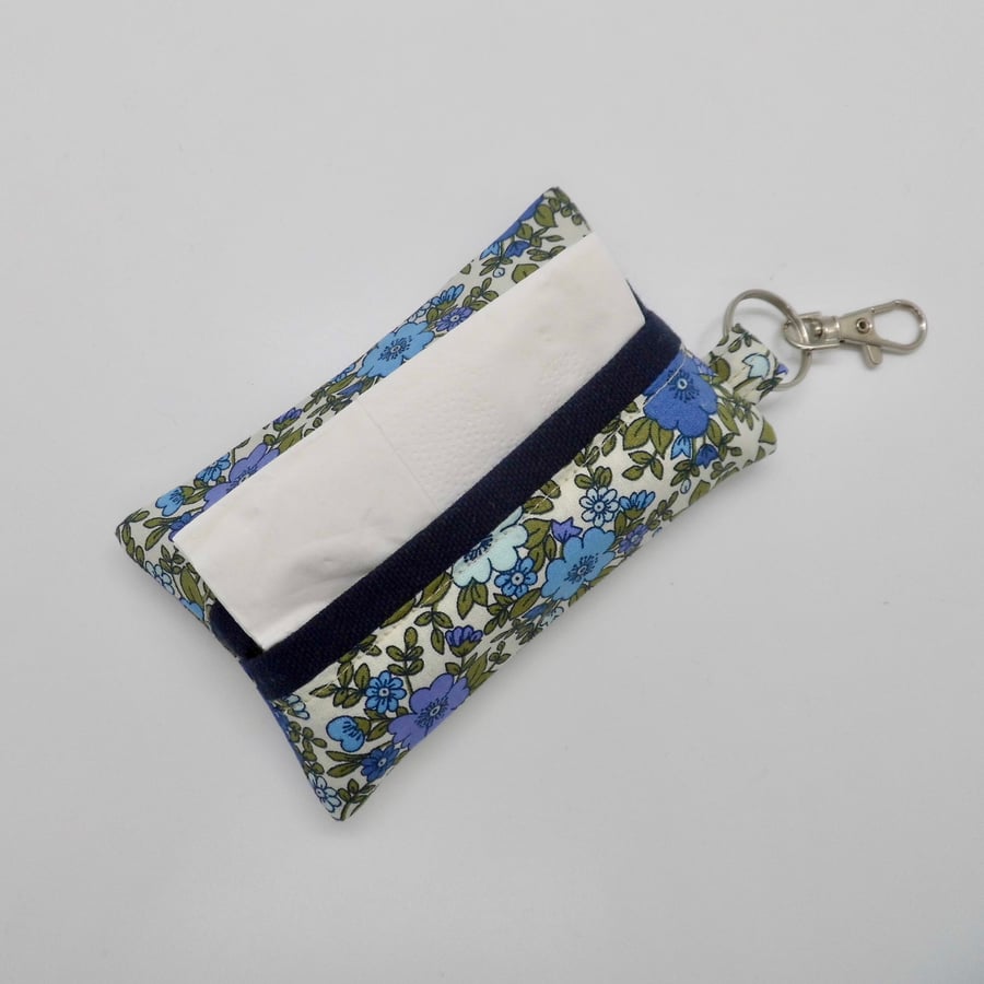 Key ring tissue tidy in floral fabric with clasp