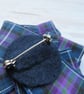 Pride of Scotland Purple & Navy Tartan Ribbon Ruffle Celtic Brooch Pin  - Image 5