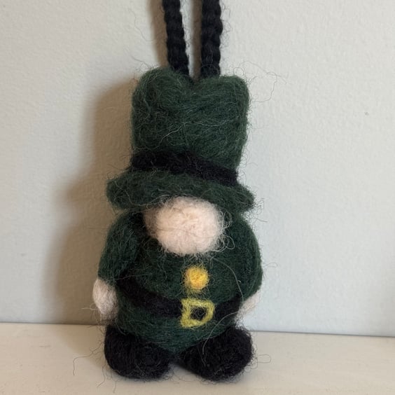 Hand Felted Leprechaun Decoration or Keyring 