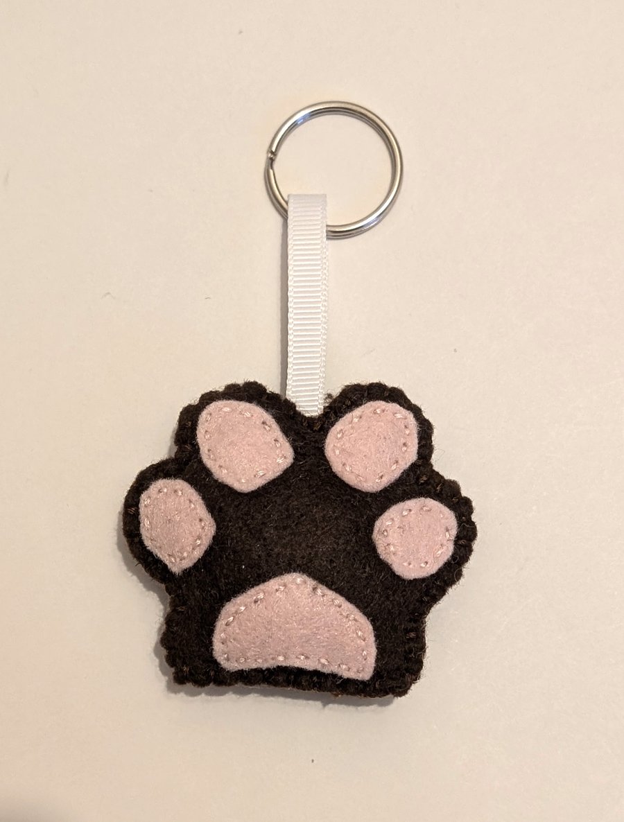 Handmade sewn felt dog pawprint brown keyring