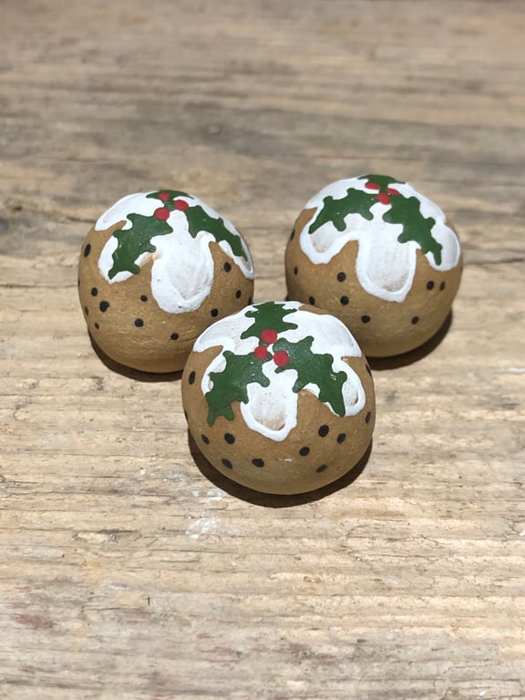 Teeny Christmas puddings 
