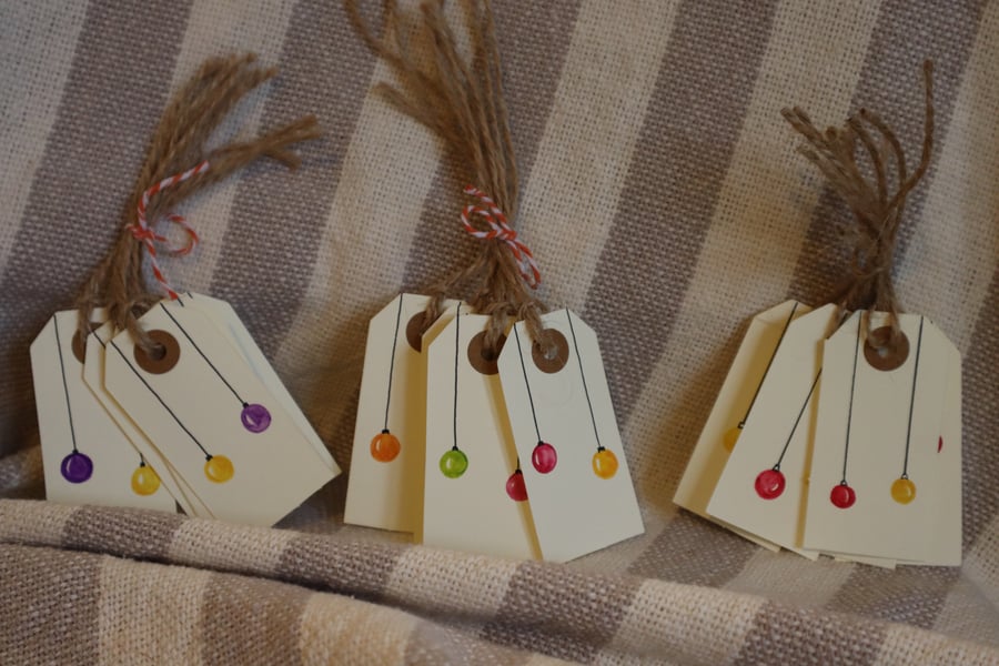 Christmas bauble gift tags - 5 tags