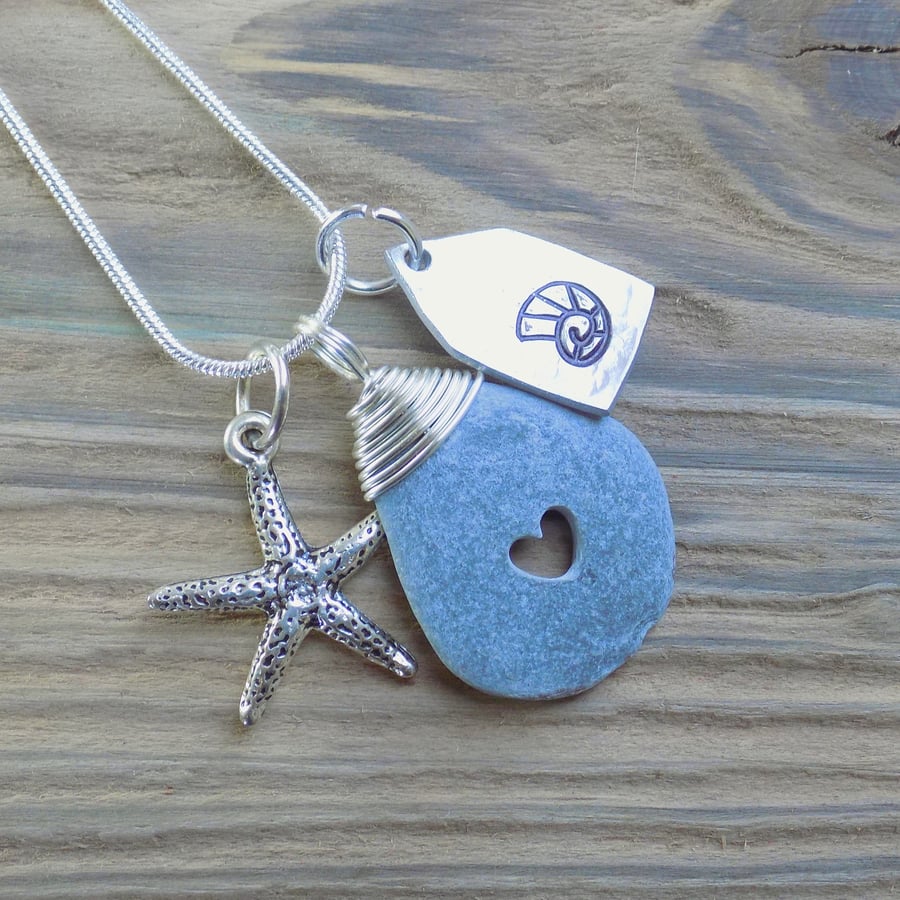 Slate drilled heart pendant with starfish charm and beach hut