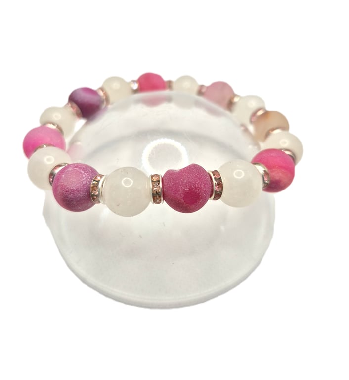 Pink druzy and rose quartz beaded stretcht bracelet with faux crystal rondelles