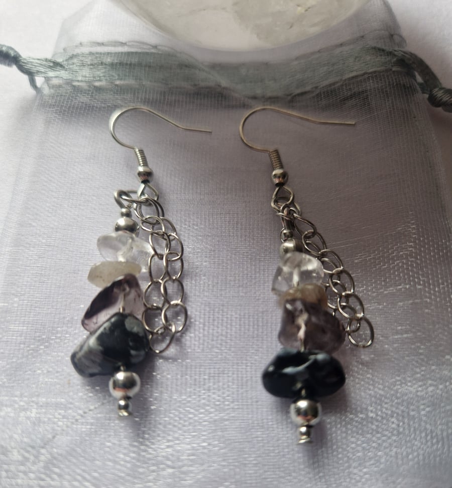 Beautiful dangle chain earrings