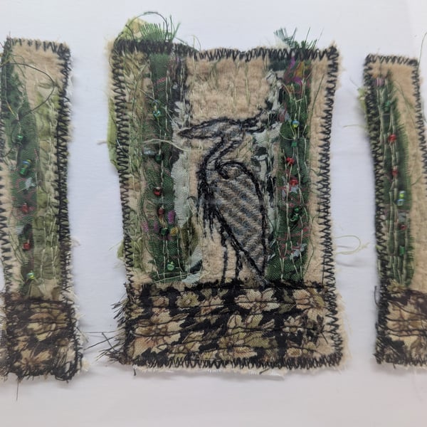 Silk, tweed and bead Heron picture