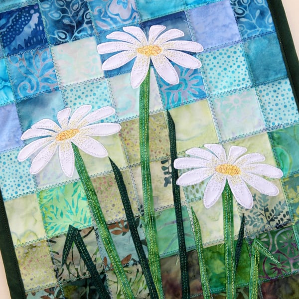 Daisy Pattern Art Quilt Wall Hanging