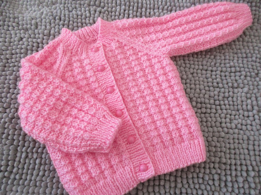 18" Patterned Round Neck Cardigan 