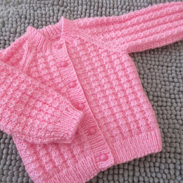 18" Patterned Round Neck Cardigan 