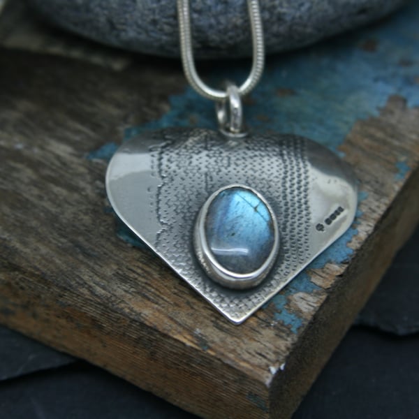 Lace imprinted silver heart with Labradorite