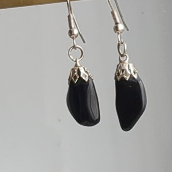 Black agate dangle earrings 