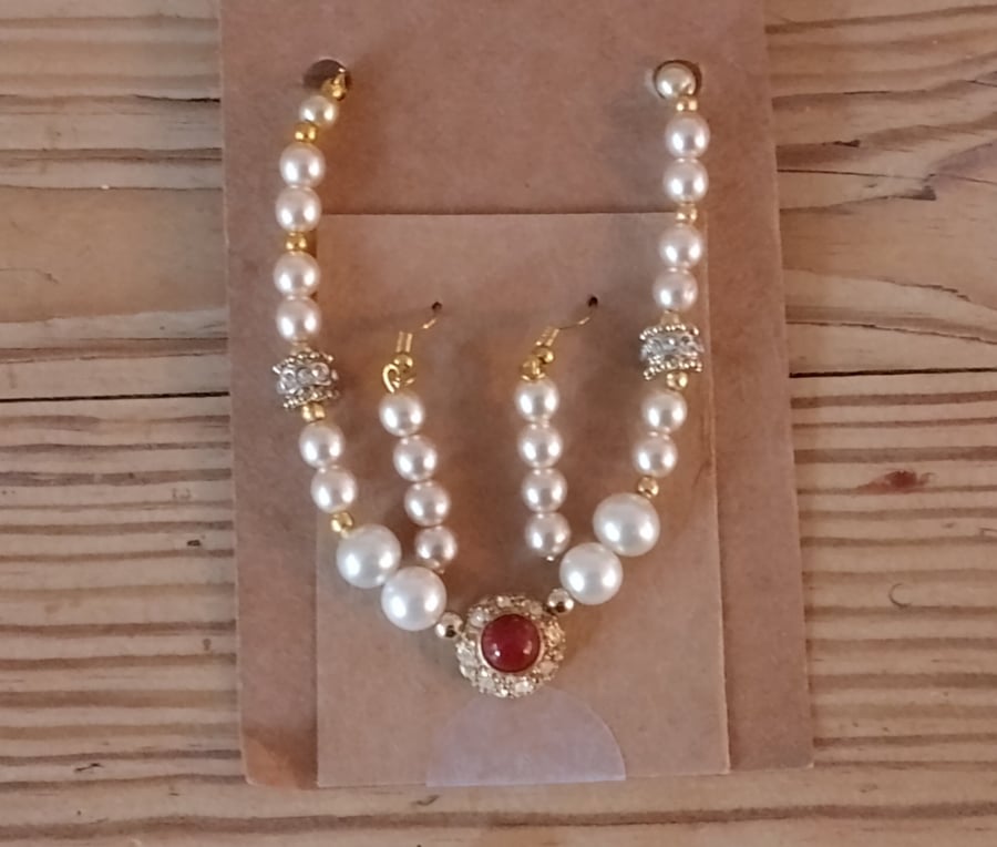 Handmade beaded bracelet