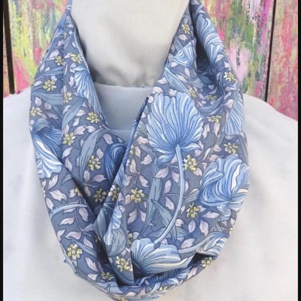Liberty Print Scarf. Tana Lawn Cotton William Morris Pimpernel ( Pale Blue ). 