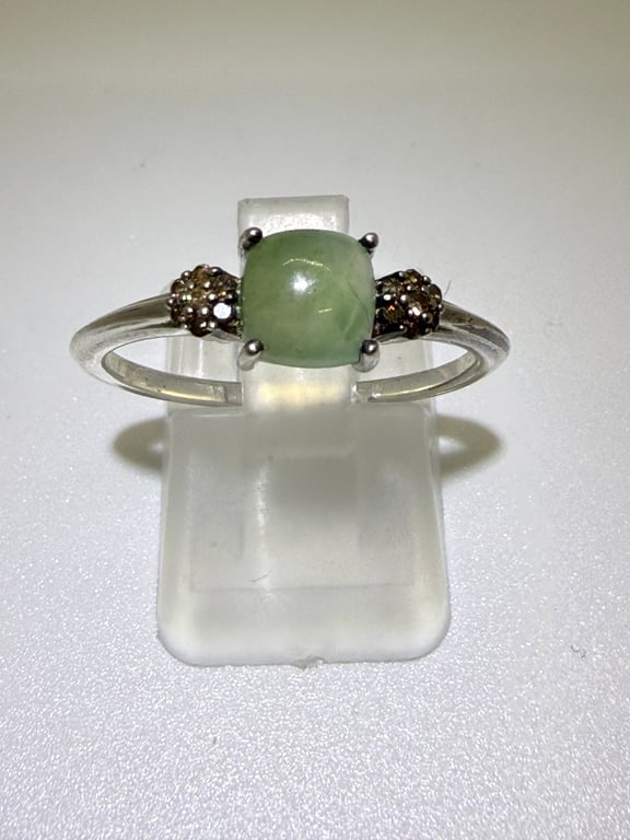 Pale green Chalcedony ring with gems