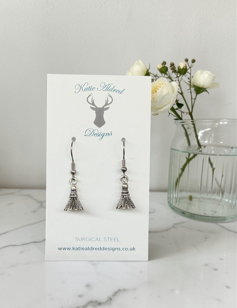 Image of Charm Earrings - Shuttlecock 
