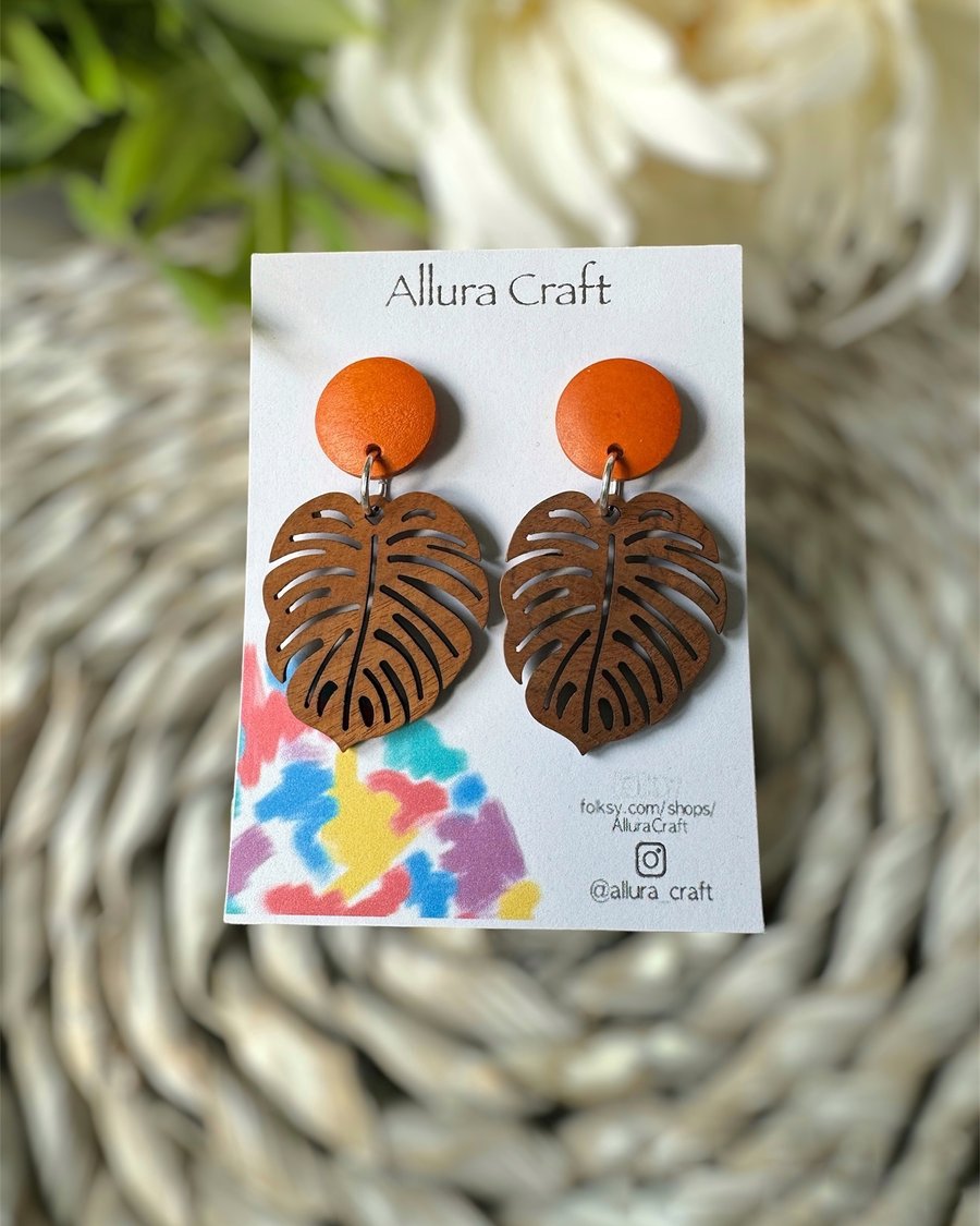 Wooden Monstera Leaf Earrings 