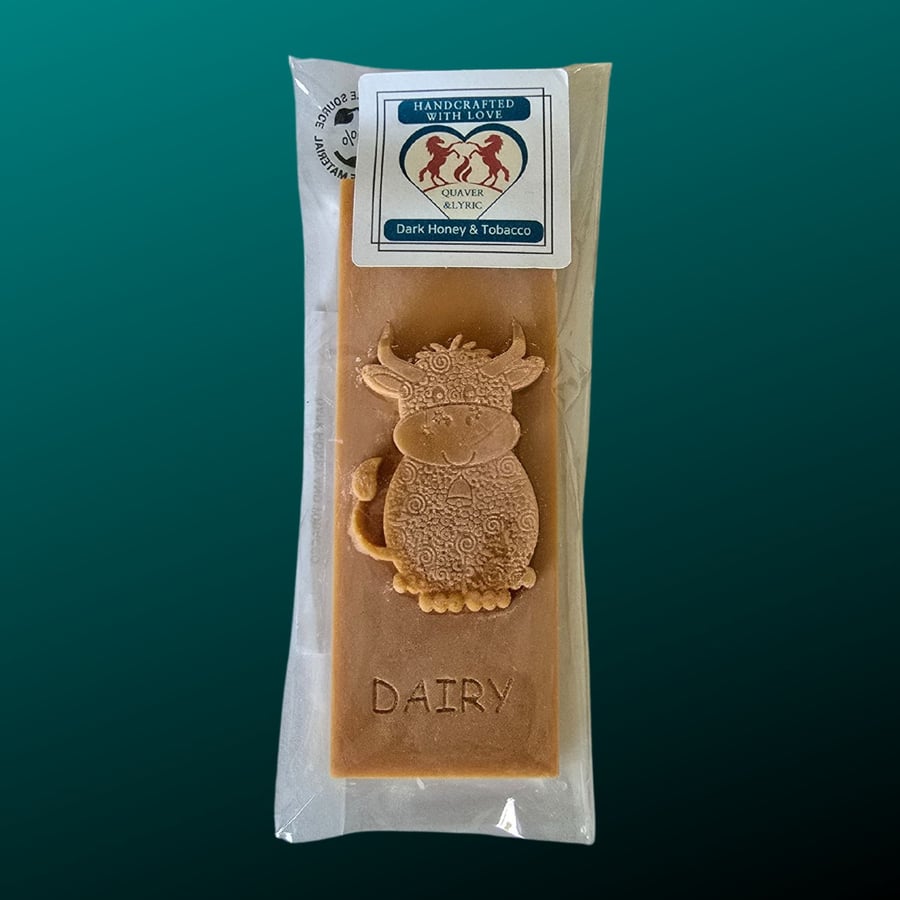 Scented Soy Wax Melt Bar Legendairy Highland Cow Design Dark Honey and Tobacco