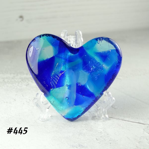 Blue fused glass heart pocket hug with stand 5x4.5cm, handcrafted (445)
