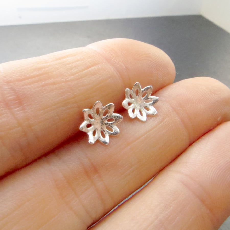 Small sterling silver flower studs, Nature inspired jewellery